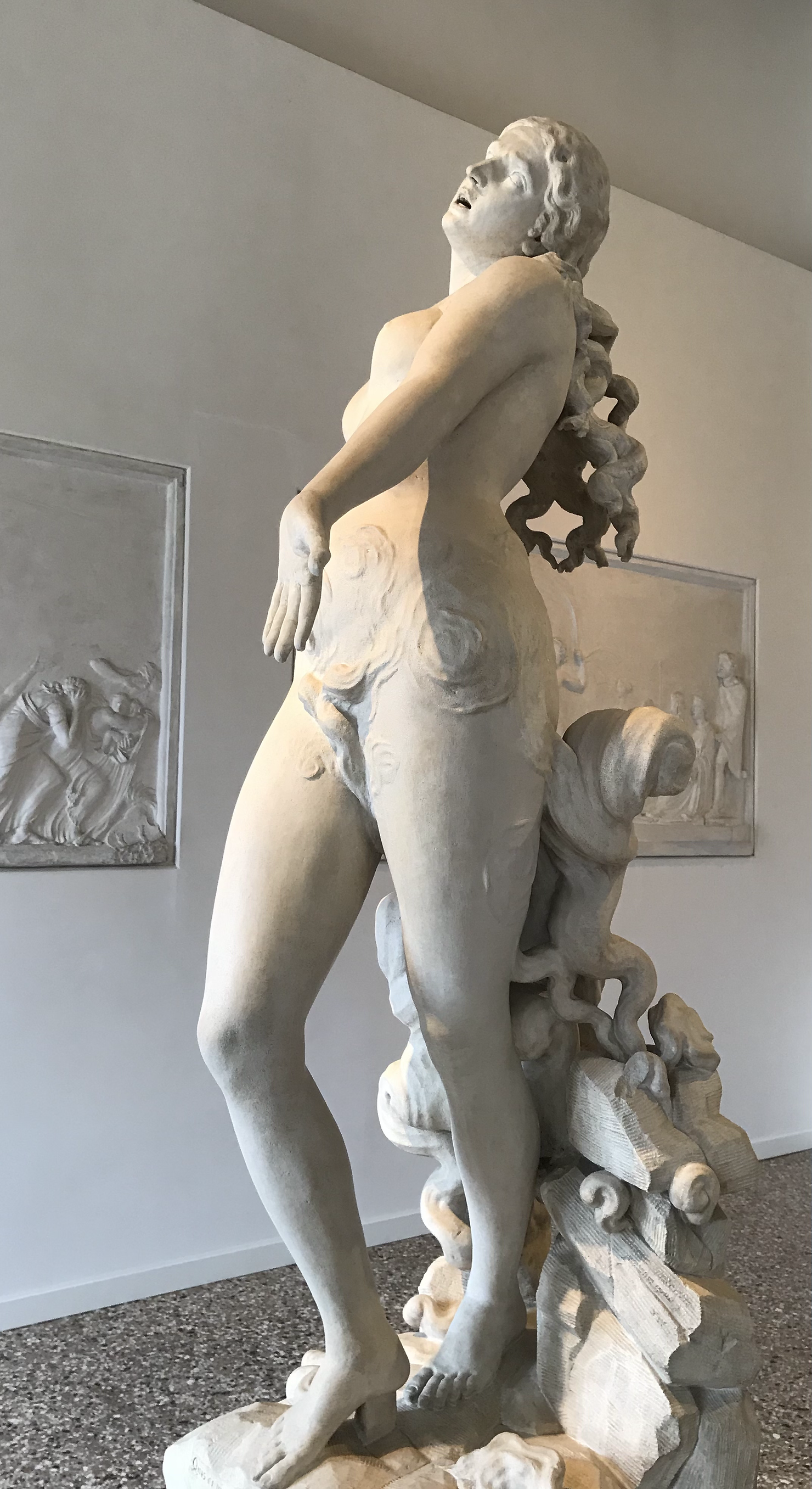 Antonio Canova, Orfeo ed Euridice (1775-76) Gruppo scultoreo in pietra di Vicenza Antonio Canova, Museo Correr, Venezia.